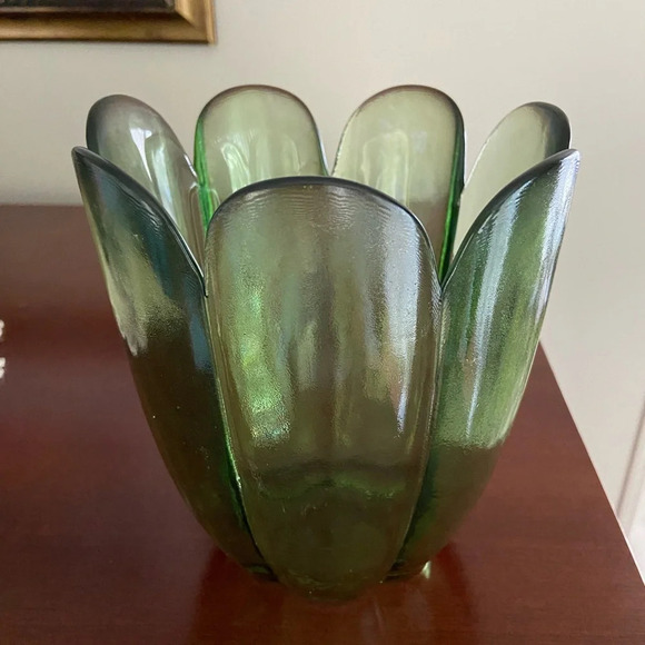Vidrios San Miguel 100% Recycled Glass Flower Petal Green Bowl Vase Made Spain - Picture 1 of 7